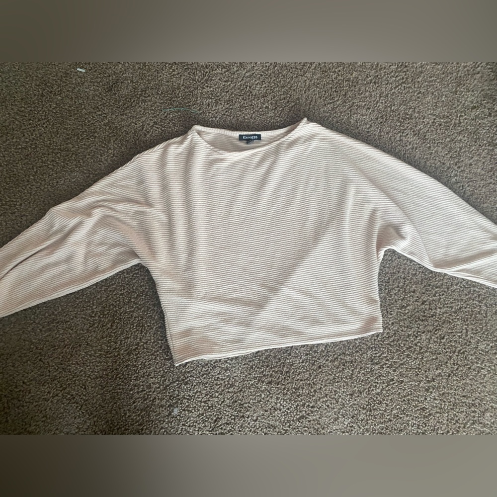 Blush pink long sleeve, textured, crop top